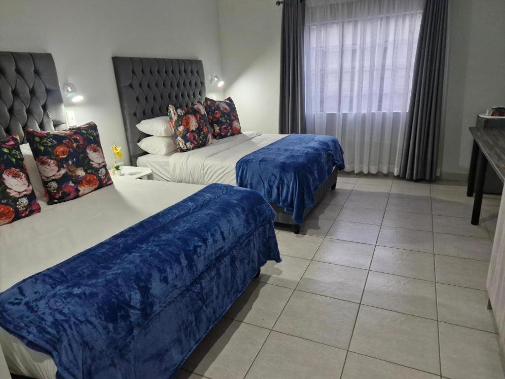 Blooming Rose Bed And Breakfast Polokwane Room photo